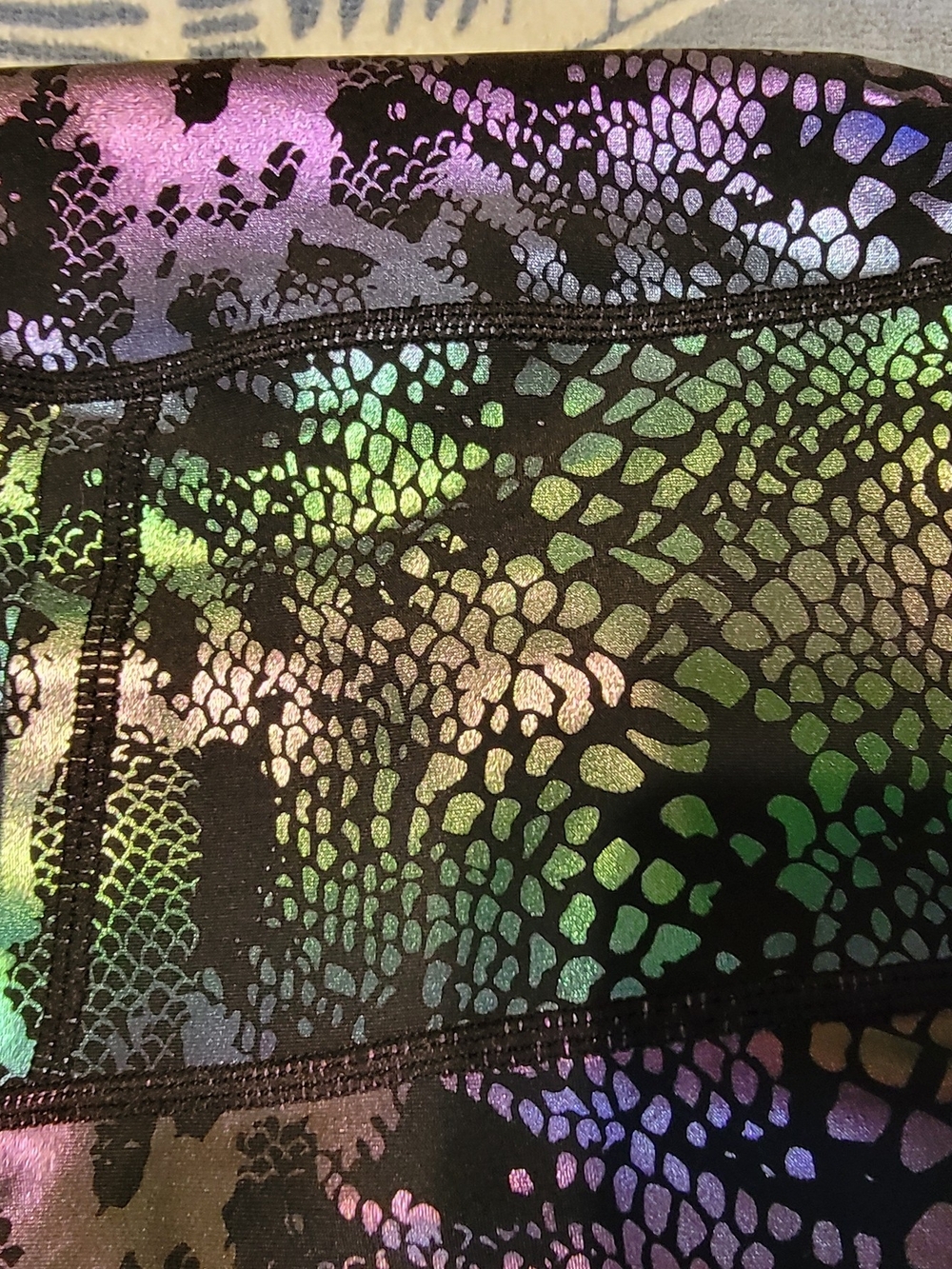 Constantly Varied Gear Metallic Snake-Print Leggings in Purple, Blue, Green - Picture 3 of 4